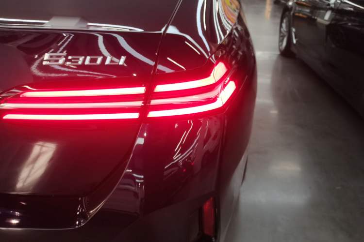 Used BMW 5 Series 2024 530Li Leading Model M Sport Package
