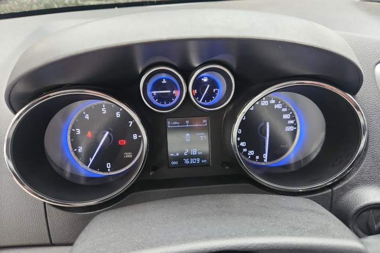 Used Changan CS35 2016 1.6L Manual Luxury Model China IV Standard
