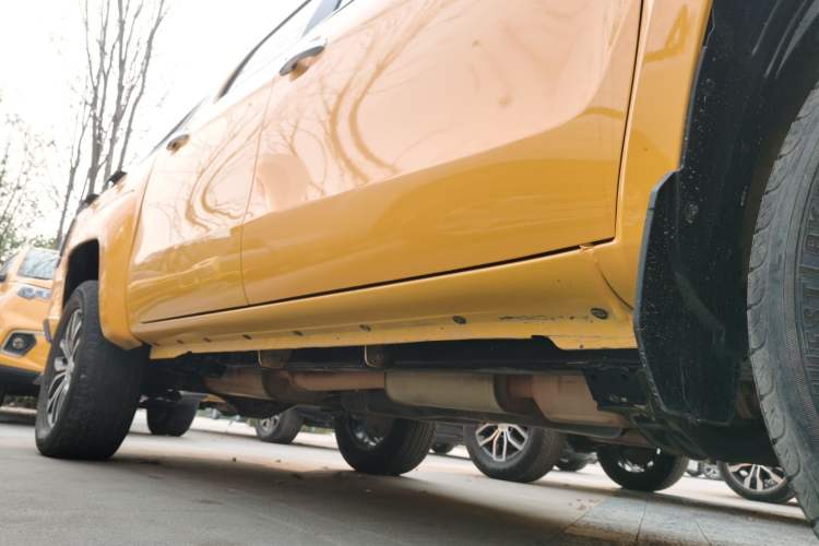 Used JMC Yuhu 9 2019 2.0T Manual Gasoline 4x4 Comfort Edition