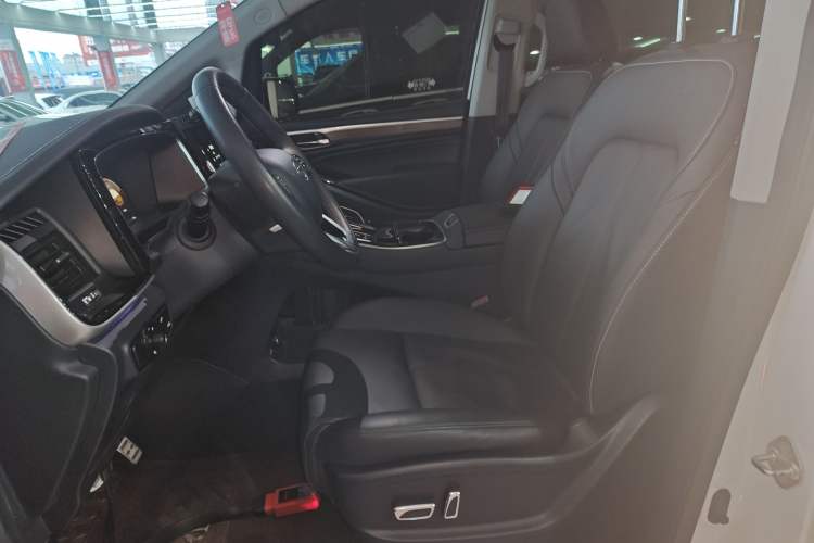 Used GAC Trumpchi M8 2023 Lingxiu Series 390T Prestige Edition
