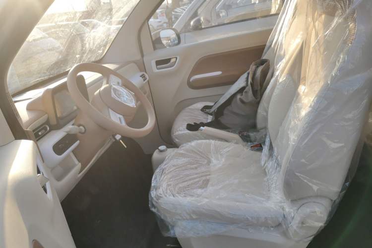 Used Wuling Hongguang MINIEV 2024 3rd Generation 215km Youth Edition
