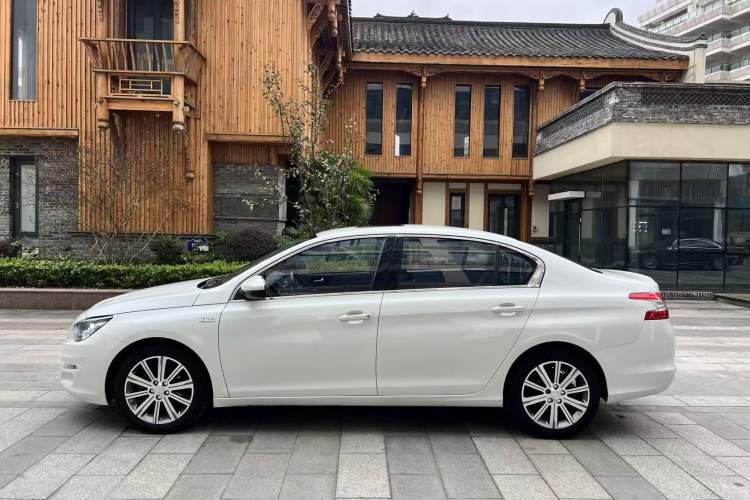 Used Peugeot 408 2015 1.2T Automatic Luxury Edition