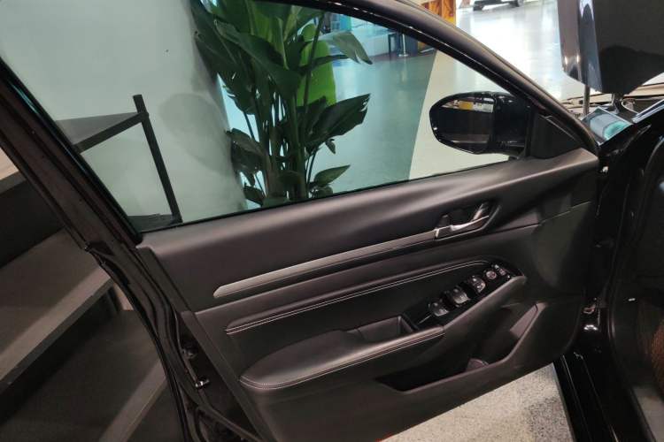 Used Nissan Teana 2022 2.0L XL-TLS Enjoyment Edition
