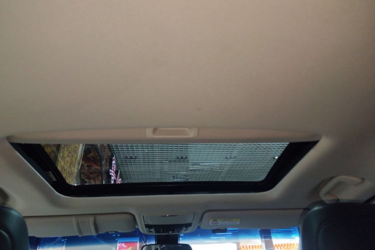 Used Honda Elysion 2022 2.0L eHEV Luxury First Edition