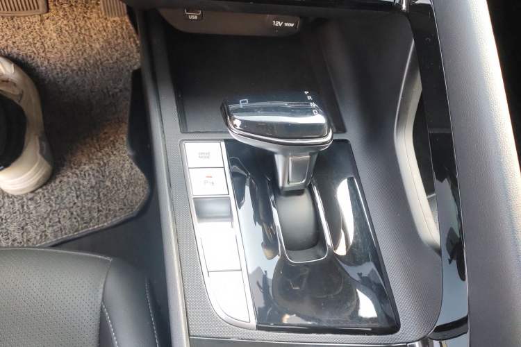 Used Hyundai Elantra 2022 1.5L CVT GLX Elite Edition