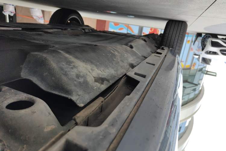 Used Land Rover Discovery Sport 2023 249 PS R-Dynamic S Performance Edition
