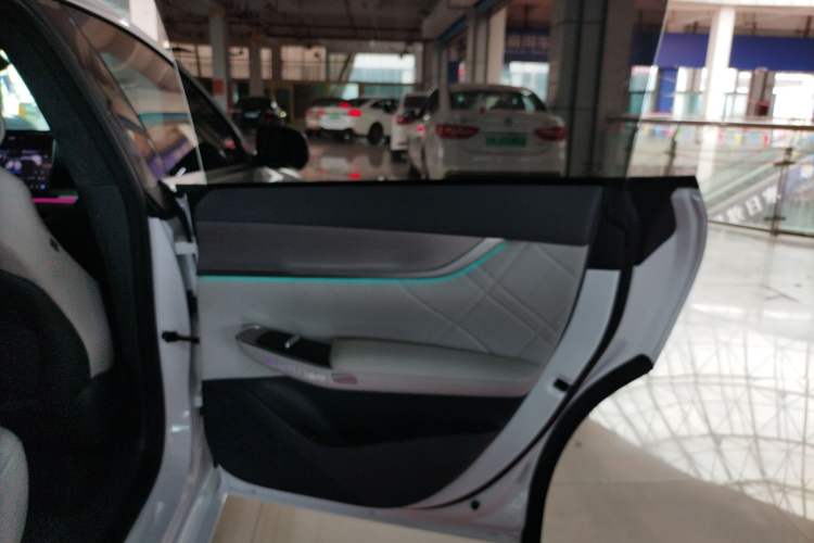 Used  A07 2023 Pure Electric 515 Pro
