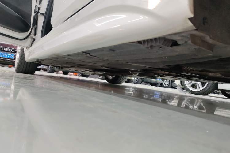 Used BMW 3 Series 2018 320Li Leading Model M Sport Package
