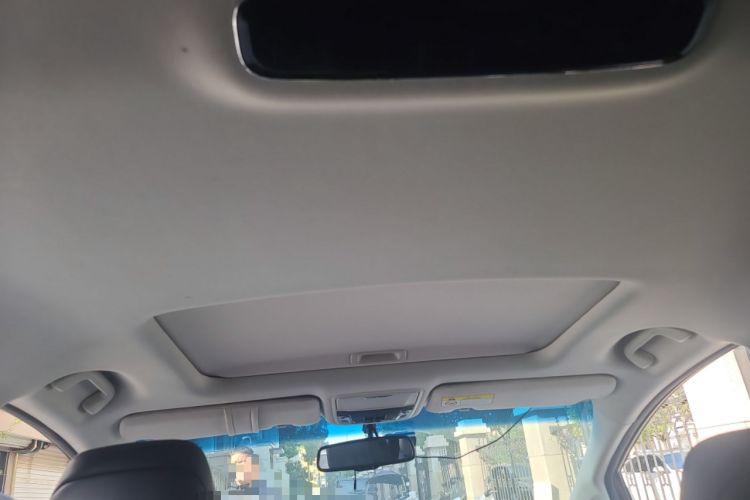 Used Honda Elysion 2016 2.4L Luxury Edition
