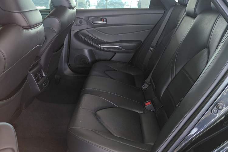 Used Toyota Avalon 2022 2.5L Luxury Edition