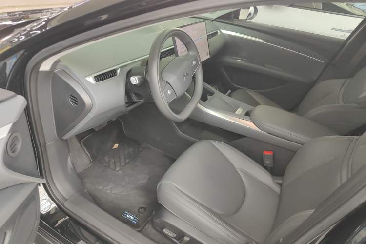 Used XPeng MONA M03 2024 620 with Ultra-Long Range
