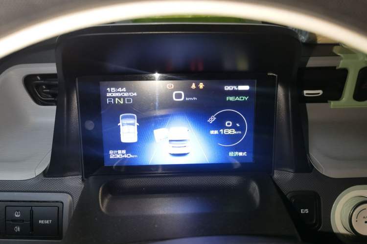 Used Wuling Hongguang MINIEV 2021 Macaron Premium Model – Lithium Iron Phosphate
