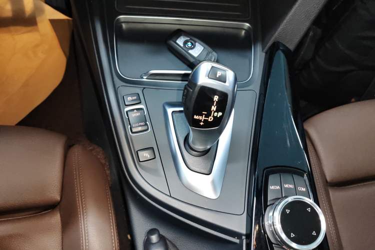 Used BMW 3 Series 2018 318Li
