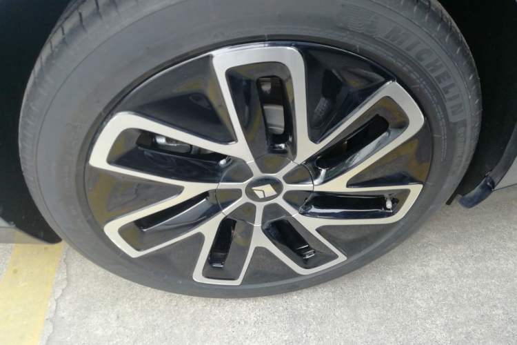 Used Baojun Enjoy 2025 All-Electric 600km Luxury Edition
