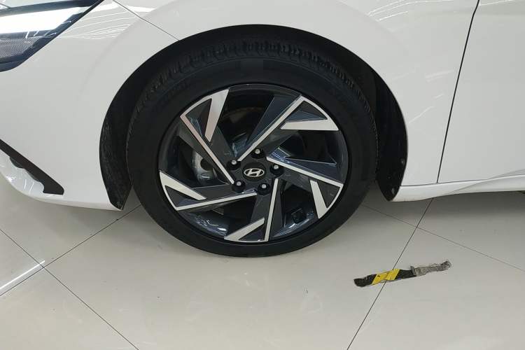 Used Hyundai Elantra 2023 1.5L CVT GLX Elite Edition