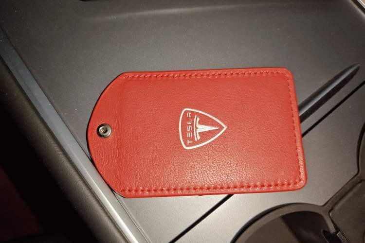 Used Tesla Model Y 2021 Standard Range Rear-Wheel Drive Version