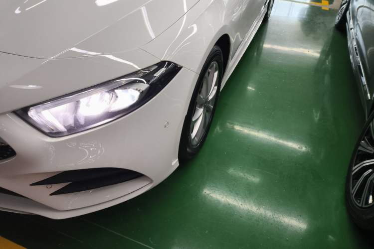 Used Mercedes-Benz A-Class 2020 Restyled A 200 L Sport Sedan Fashion Version