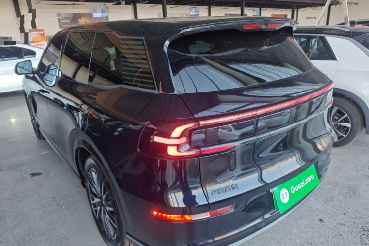 Used  Q07 2025 215 Flagship PLUS