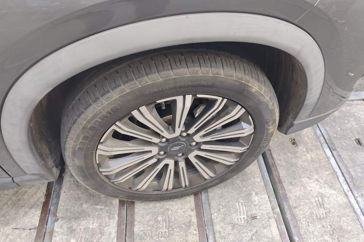 Used Oshan X5 2021 1.5T DCT Prestige Edition
