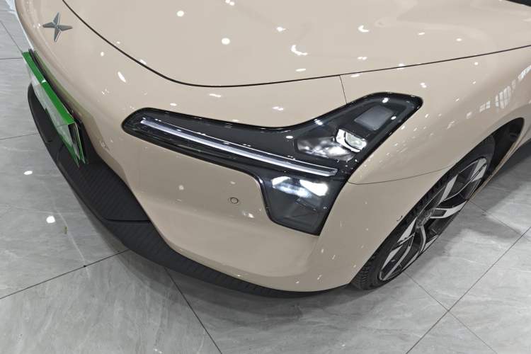 Used XPeng MONA M03 2024 620 with Ultra-Long Range
