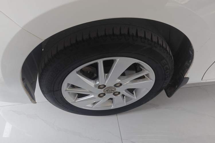 Used Toyota YARiS L Zhi Xian 2016 Revised 1.5E CVT Charming Edition