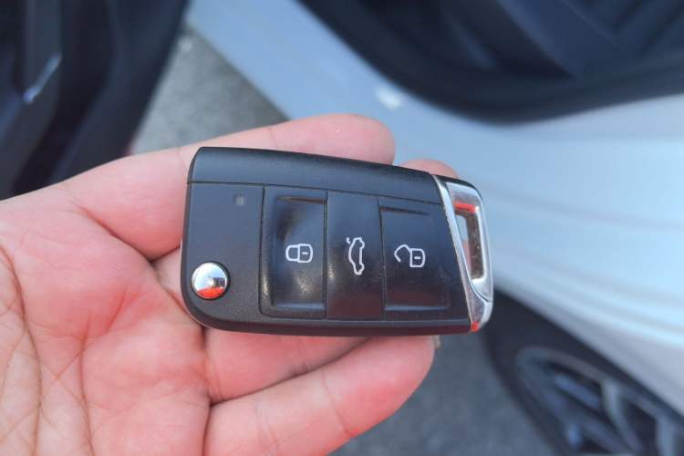 Used Volkswagen Lamando 2021 280TSI DSG Comfort Edition
