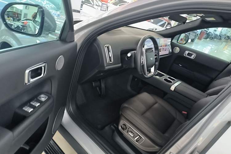 Used Li Auto L9 2022 Max model
