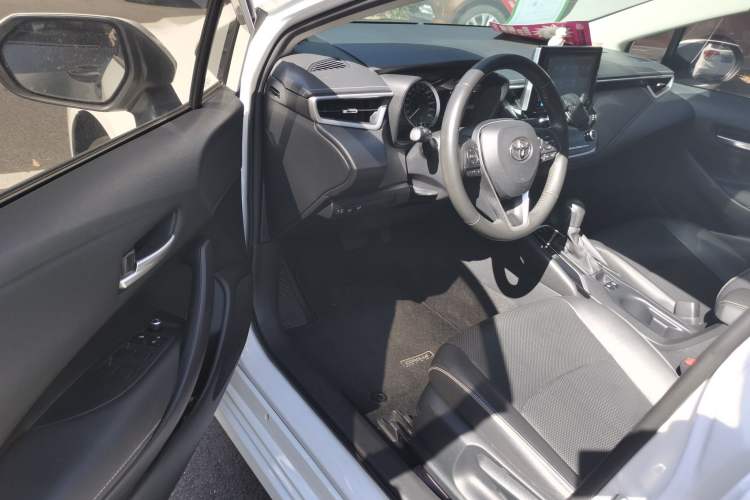 Used Toyota Corolla 2021 1.2T S-CVT Luxury Edition