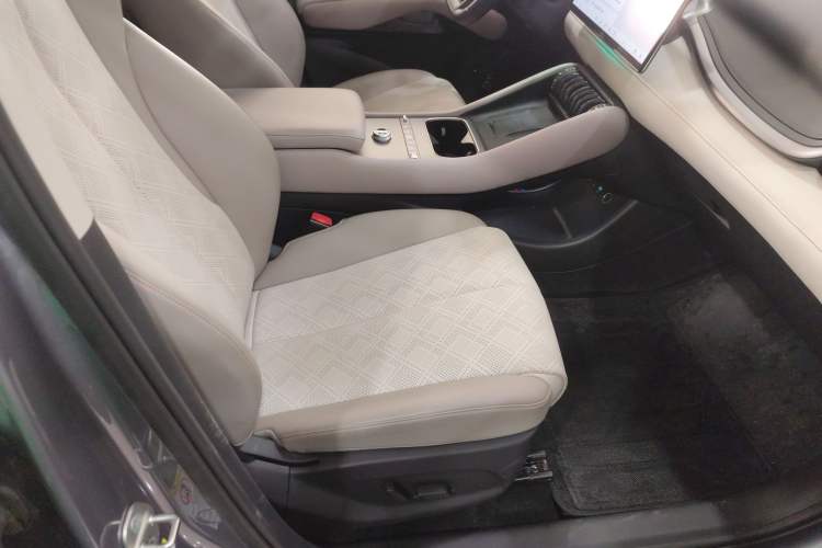 Used BYD Yuan PLUS 2025 Intelligent Driving Version 510 km Excellence Edition
