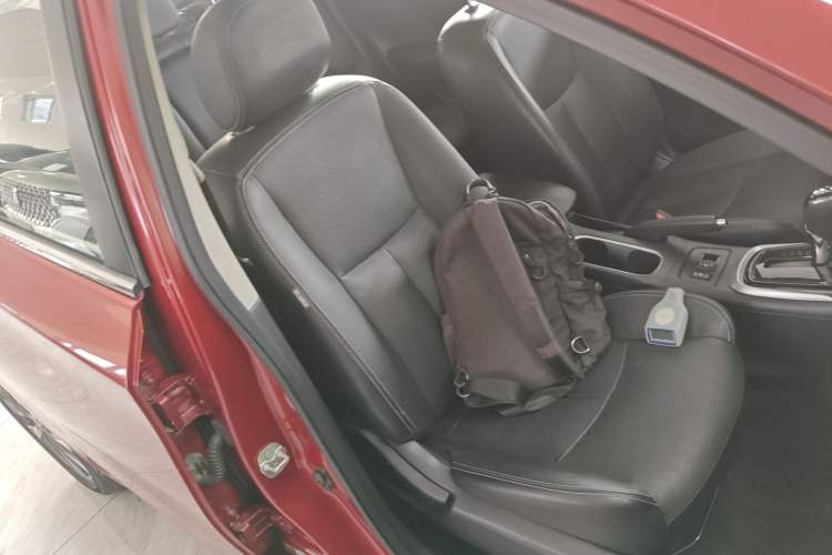 Used Nissan Tiida 2016 1.6L CVT ZhiZun Edition
