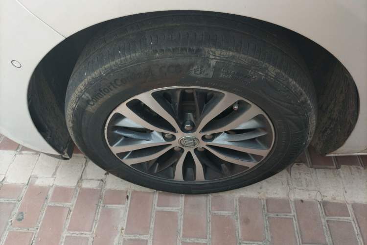 Used Buick GL8 2017 ES 28T Flagship Model China V Standard