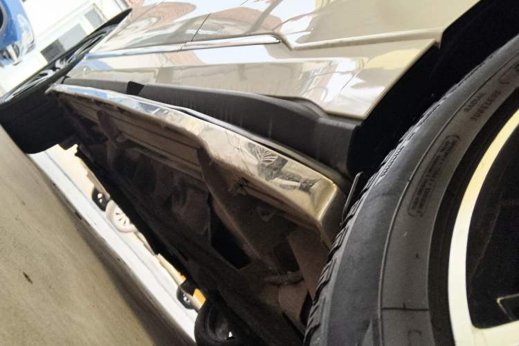 Used Ford Edge 2020 EcoBoost 245 Two-Wheel Drive Titanium 7-Seater
