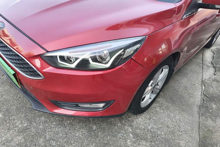 Used Ford Focus 2015 Hatchback 1.6L Automatic Comfort Model
