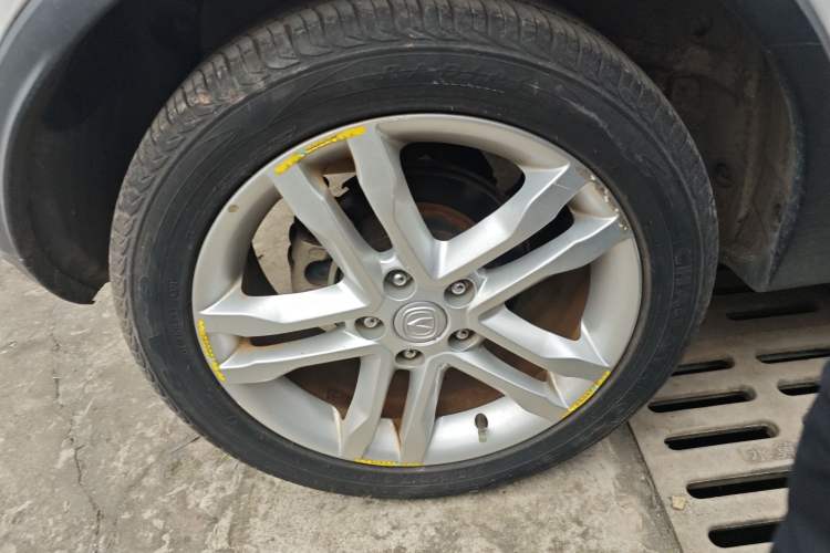 Used Changan CS35 2016 1.6L Automatic Luxury Model China V Standard