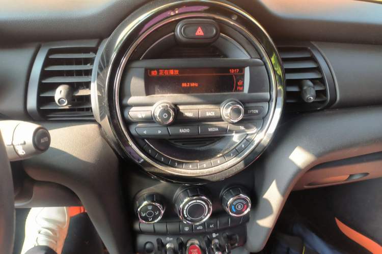 Used  MINI 2014 1.2T ONE+
