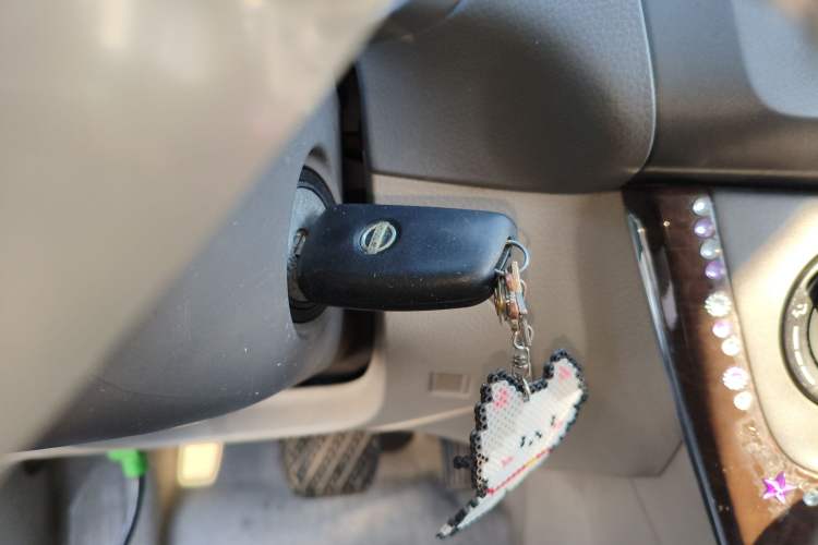 Used Nissan Sylphy 2014 1.6XV CVT Deluxe Edition
