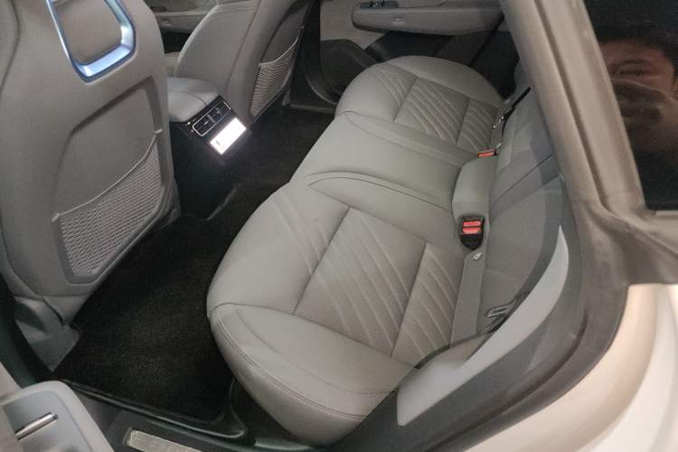 Used Zeekr 001 2024 YOU Edition 100 kWh All-Wheel Drive
