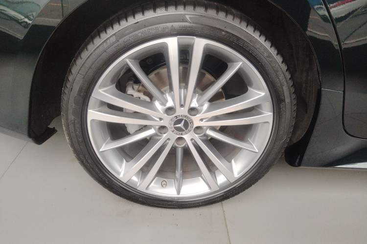 Used Mercedes-Benz CLS 2023 CLS 300 Sporty Edition
