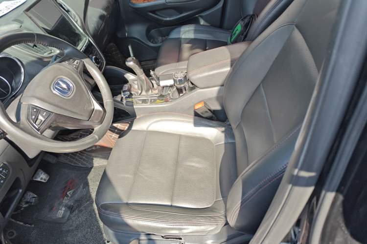 Used Changan CS75 2014 2.0L Manual Luxury Version China V Standard