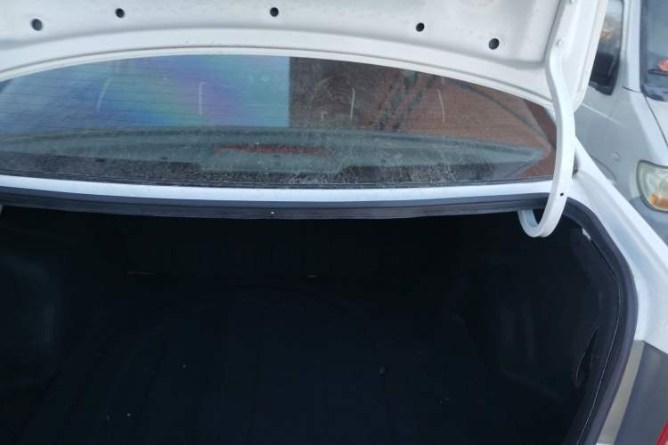 Used Kia K2 2015 Sedan 1.4L Automatic GLS