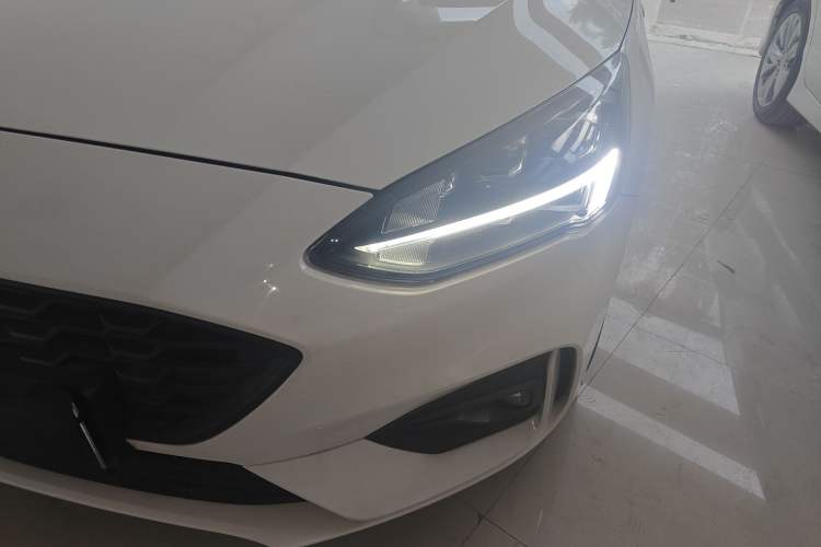 Used Ford Focus 2021 Hatchback EcoBoost 180 Automatic ST Line