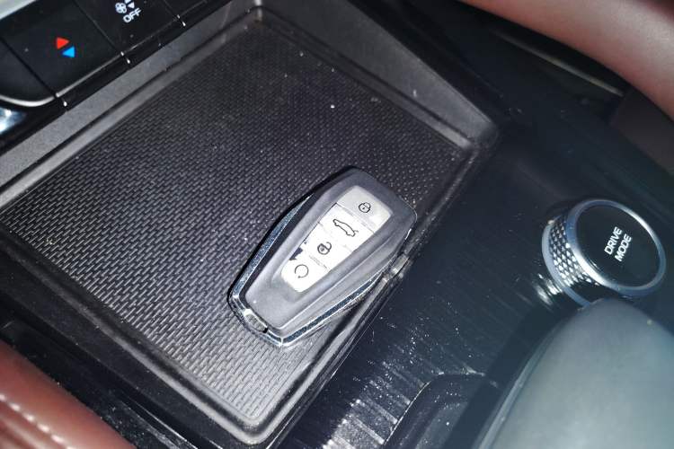 Used Geely Auto Monjaro L 2021 2.0TD DCT EVO Two-Wheel Drive Prestige Version