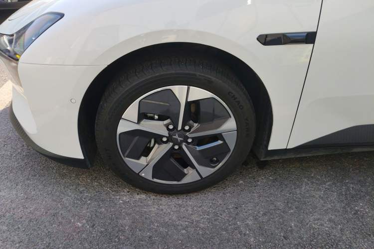 Used XPeng MONA M03 2024 620 with Ultra-Long Range
