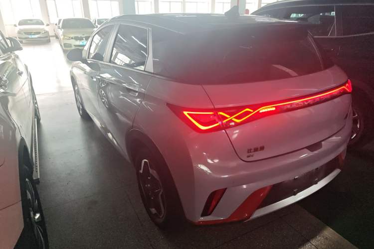 Used BYD Dolphin 2021 405 km Fashion Edition