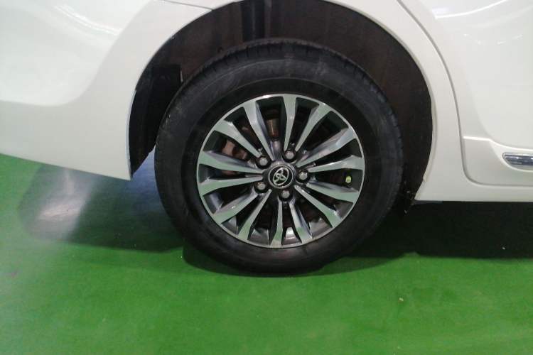 Used Toyota Corolla 2017 Revised Version 1.2T S-CVT GL-i