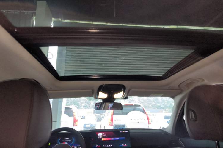 Used BMW i3 2024 eDrive 35 L