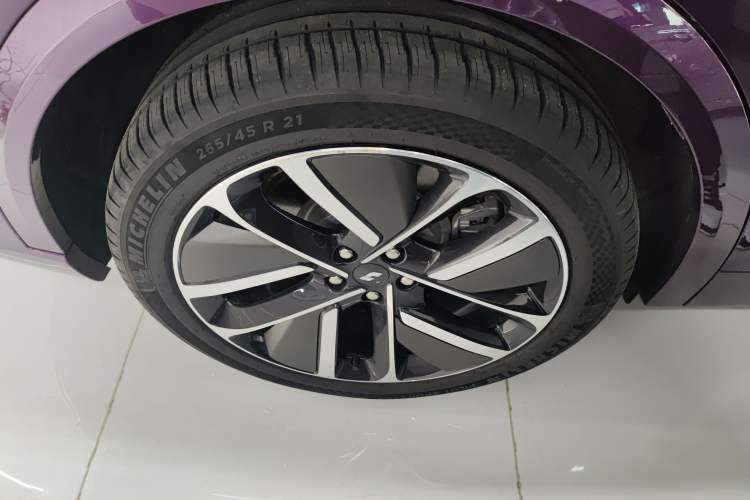 Used Li Auto L9 2024 Ultra Model
