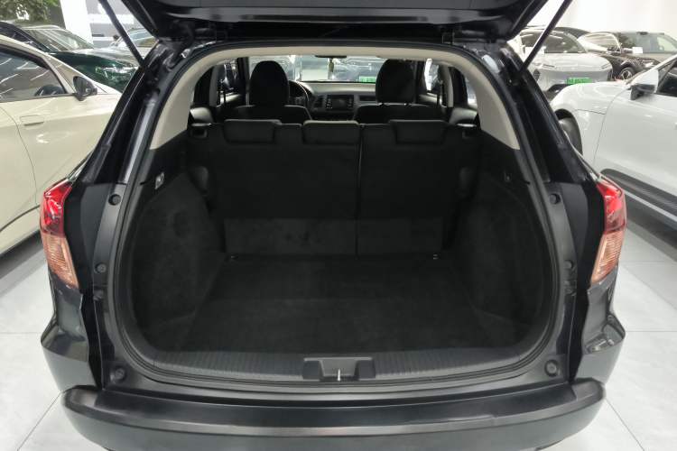 Used Honda Vezel 2018 1.5L CVT 2WD Technology Elite Model
