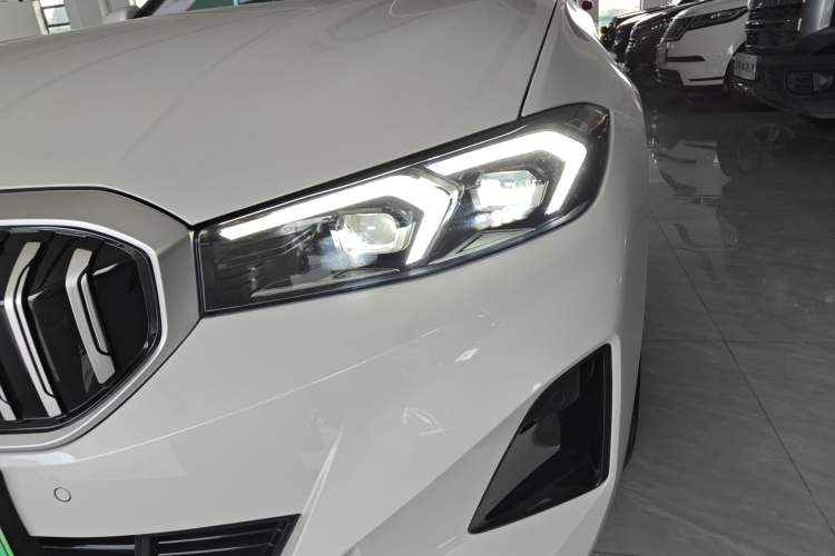 Used BMW i3 2024 eDrive 35 L
