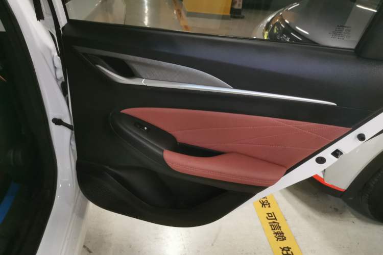 Used Changan Eado 2022 PLUS Blue Whale NE 1.4T GDI DCT Flagship Edition
